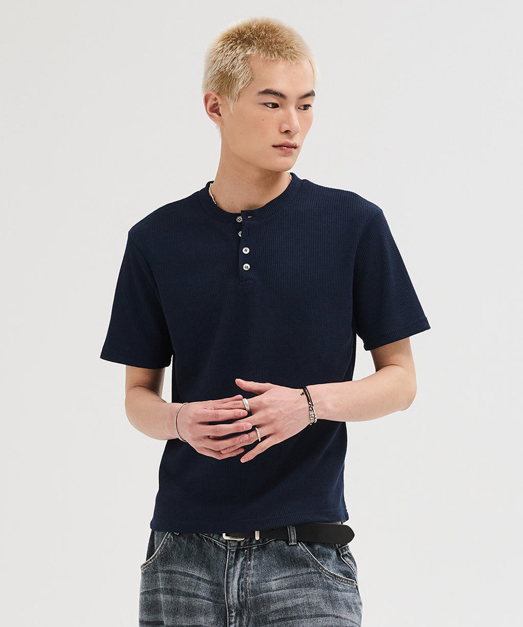 Waffle Henley Neck Semi-Crop T-Shirt [Navy]