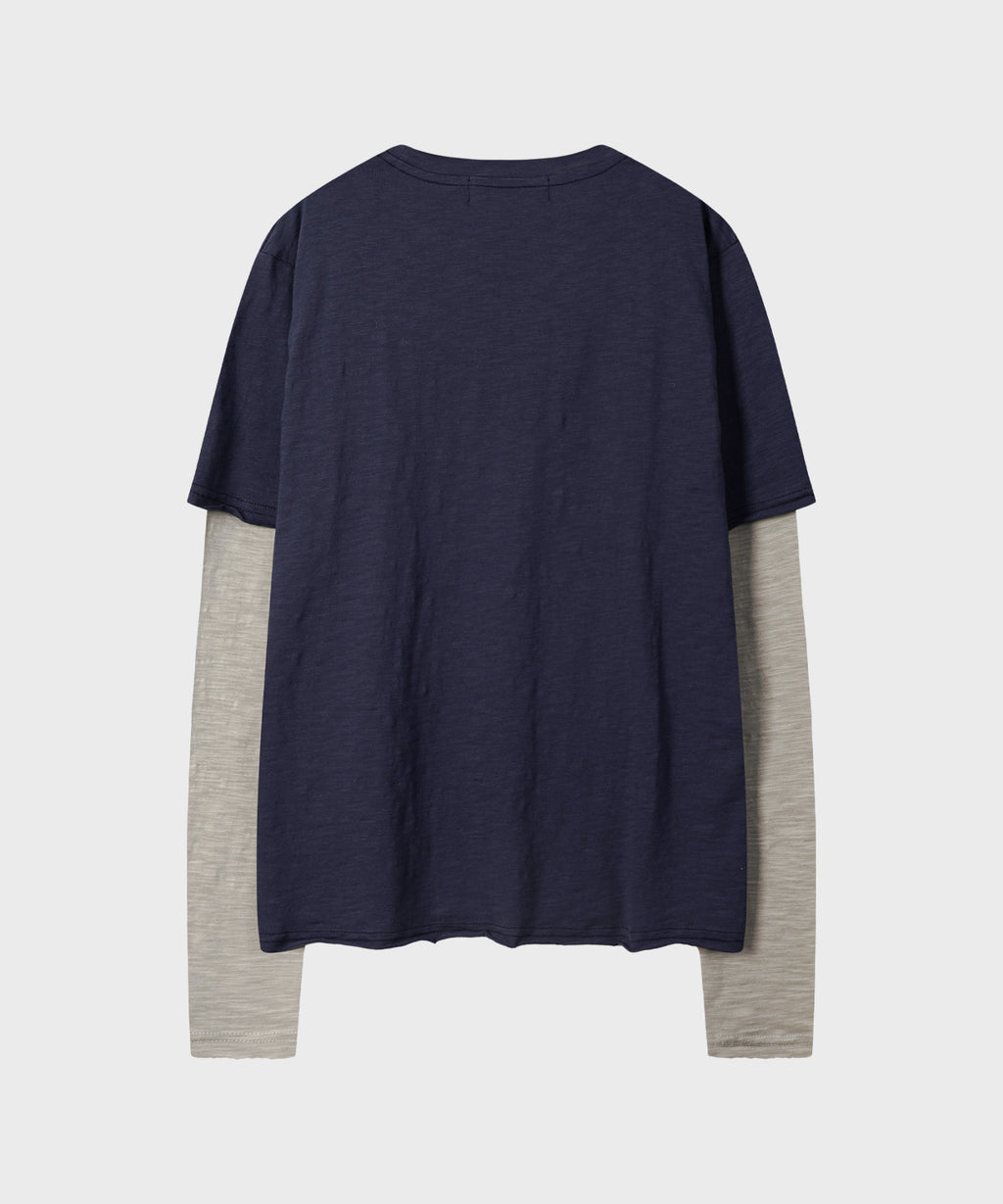 Cut-Off Layered Long Sleeve T-Shirt [Navy]