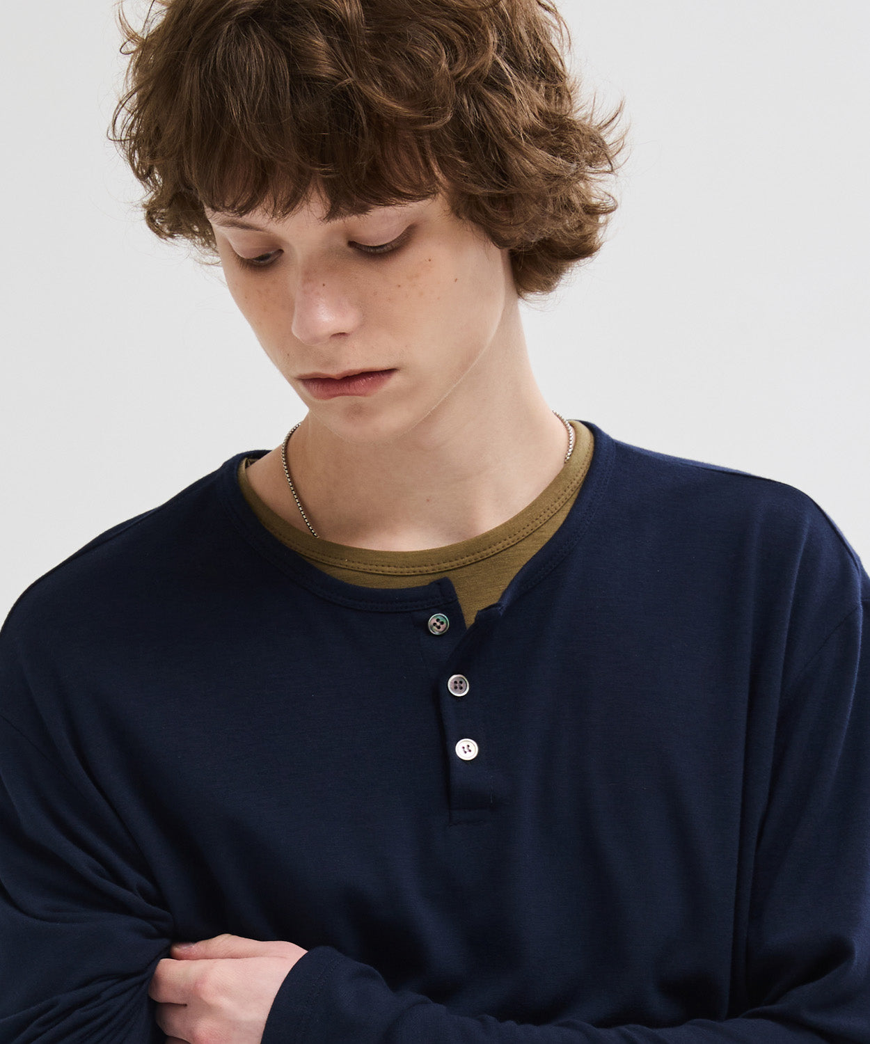 Soft Henley Neck Long Sleeve T-Shirt [Navy]