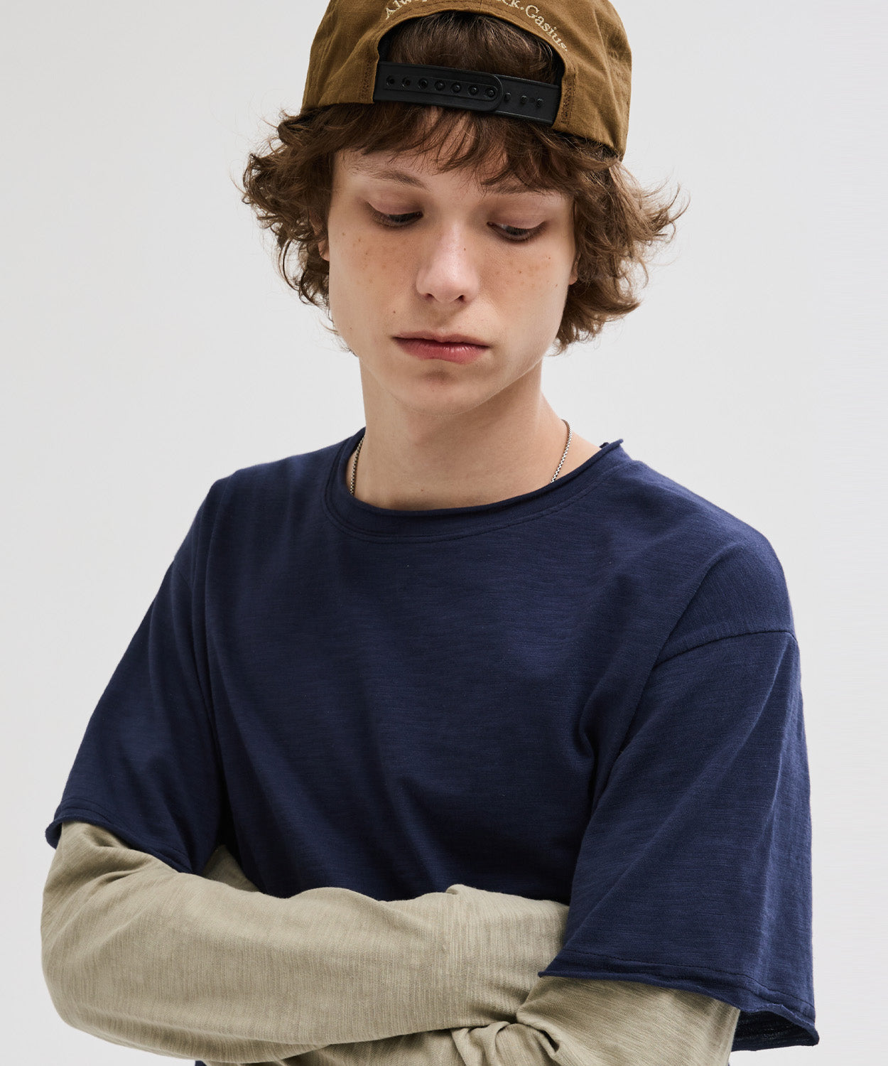 Cut-Off Layered Long Sleeve T-Shirt [Navy]