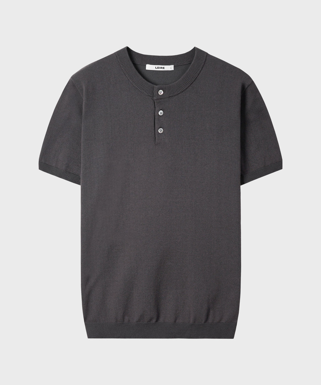 Muscle Fit Henley Neck Short Sleeve Knit [Smoke Charcoal]