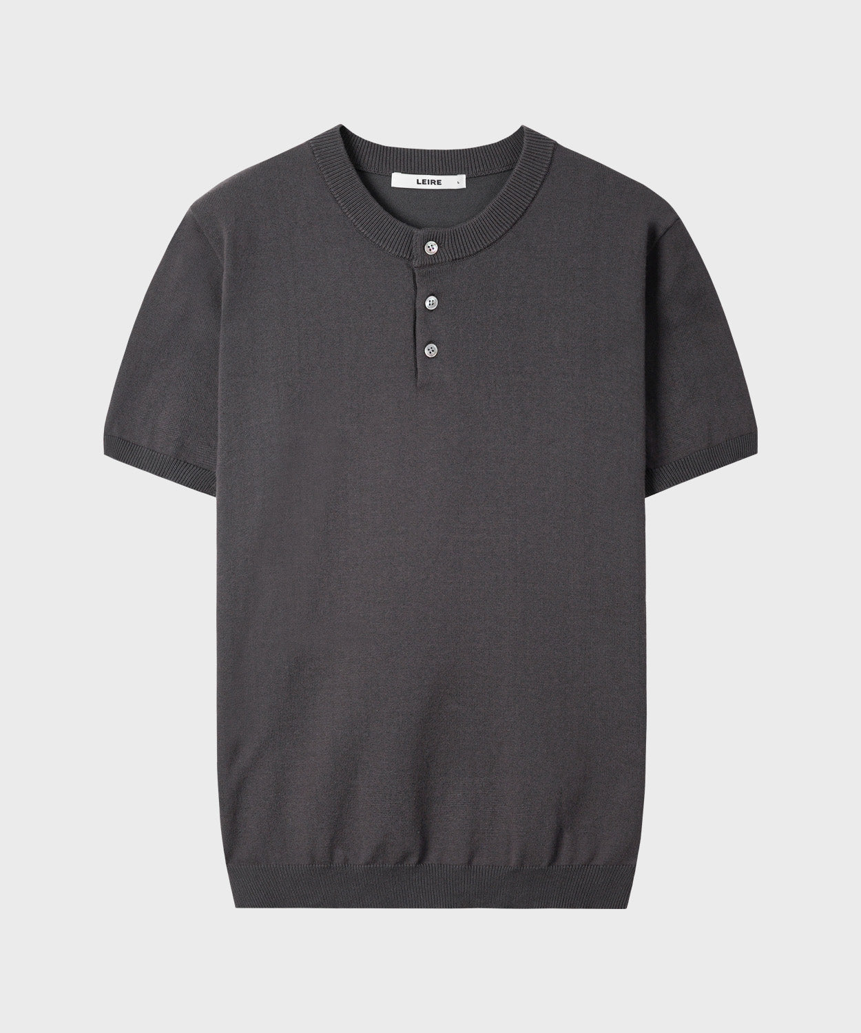 Muscle Fit Henley Neck Short Sleeve Knit [Smoke Charcoal]
