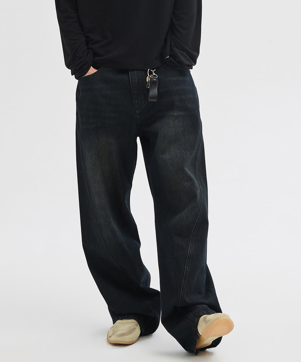 Diagonal Curved Denim Pants [Washed Black]