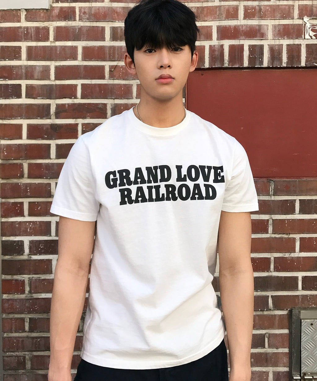 Vintage Lettering Print T-Shirt [White]