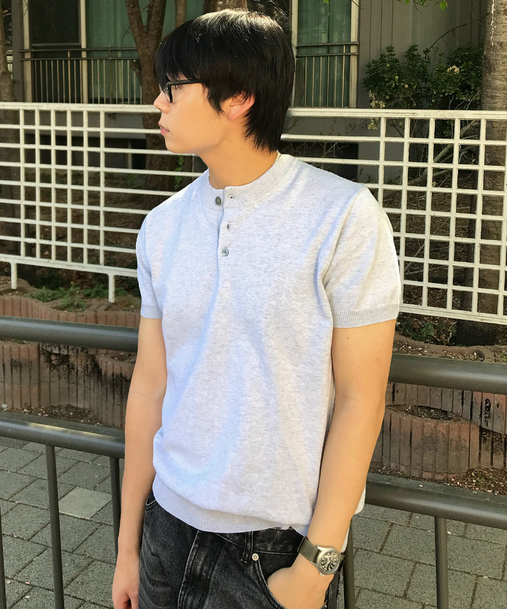 Muscle Fit Henley Neck Short Sleeve Knit [White Melange]